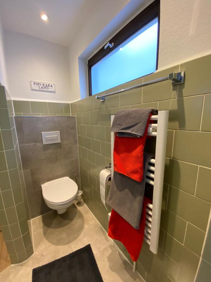 Ferienzimmer Am Strom 34 Rostock Bagian luar foto